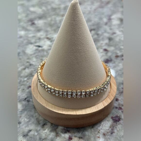 Nordstrom Jewelry - NEW Elegant Gold Elastic Rhinestone Tennis Anklet